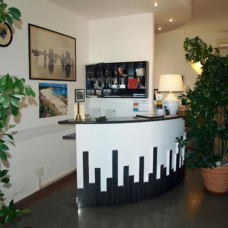 Hotel La Conchiglia Λα Μανταλένα Εξωτερικό φωτογραφία